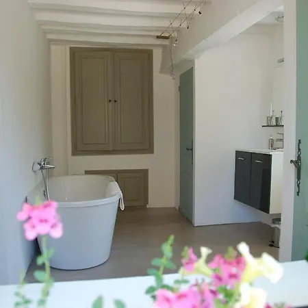 Le Domaine Jean Couette-café Saint-Saturnin-lès-Apt